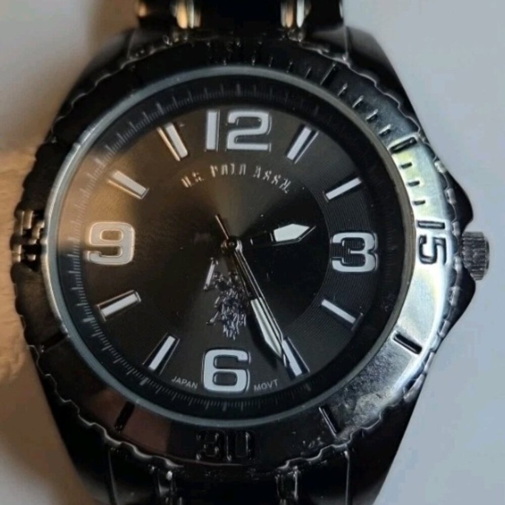 U.S. Polo Assn. Men’s Stainless Steel Watch – Black Dial – New